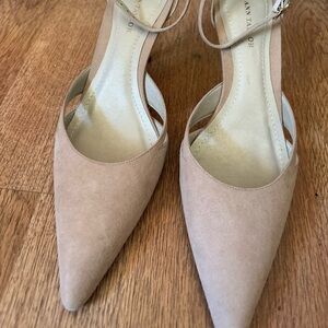 Ann Taylor Nude Pointed-Toe Ankle-Strap Pumps
